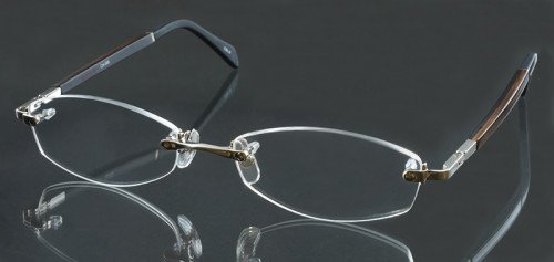 CHRONIC CH-046” 福山雅治さんがガリレオで着用の縁なしメガネ