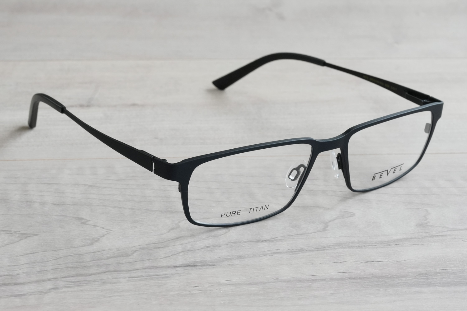 BEVEL 8679 Breaking Bag col.BCBK-Black Carbon/Black