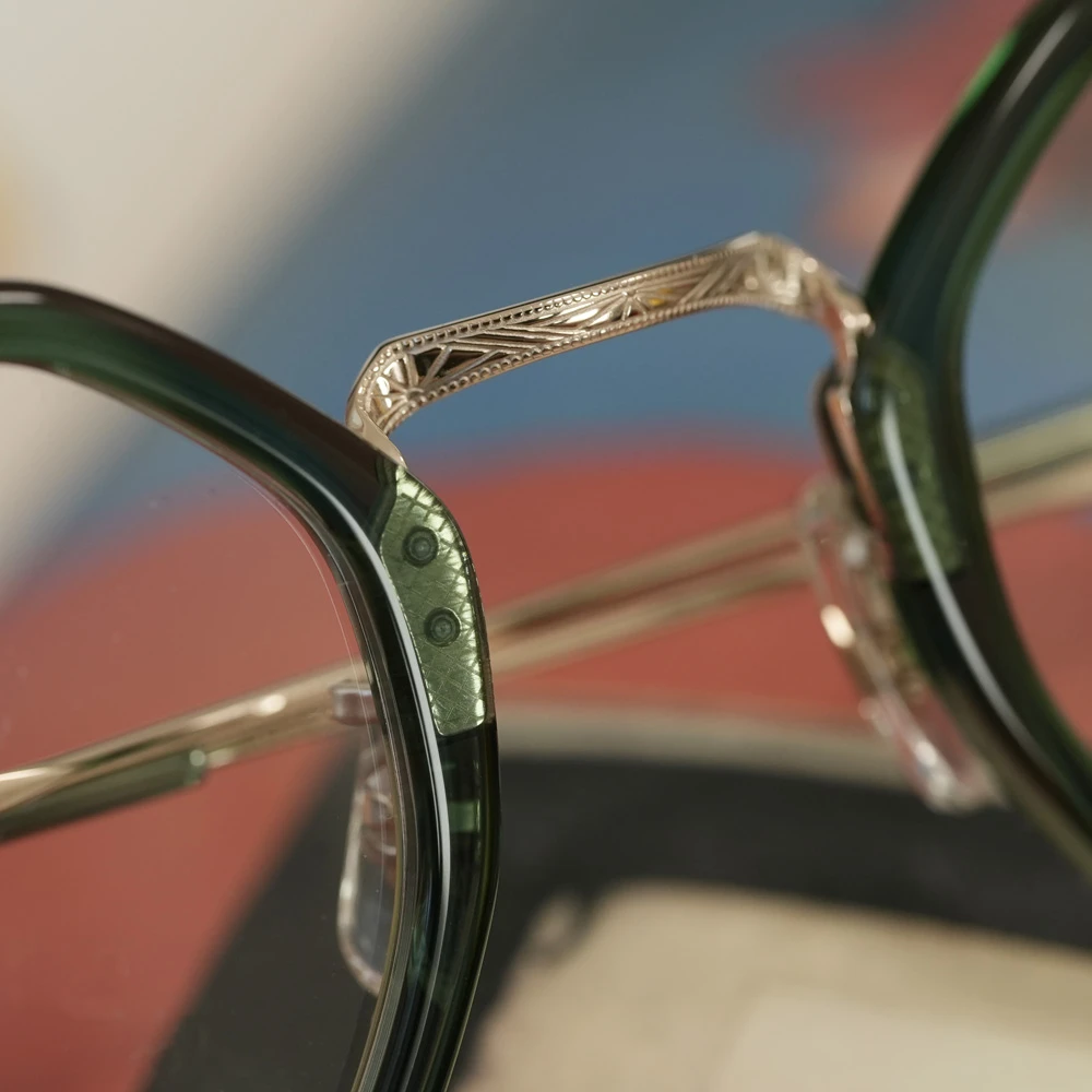 EYEVAN E-0518 col.BGN/G