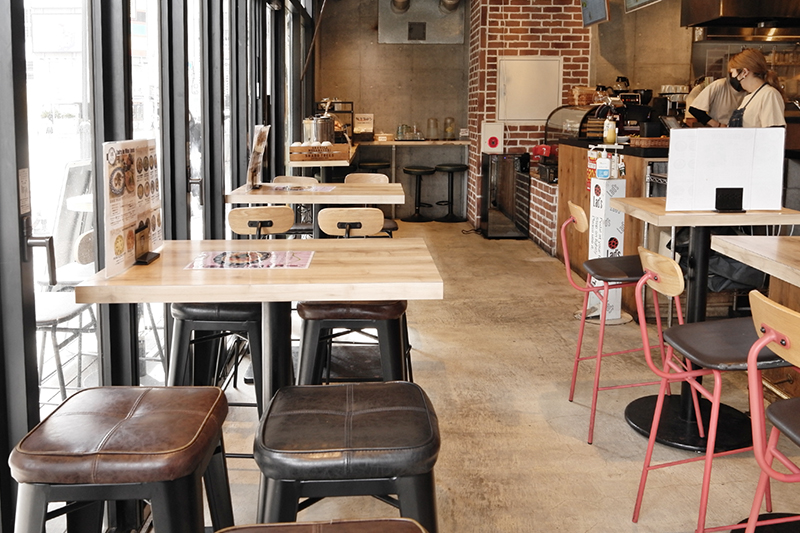 ラッツ デ ワイン フレッサイン新橋店