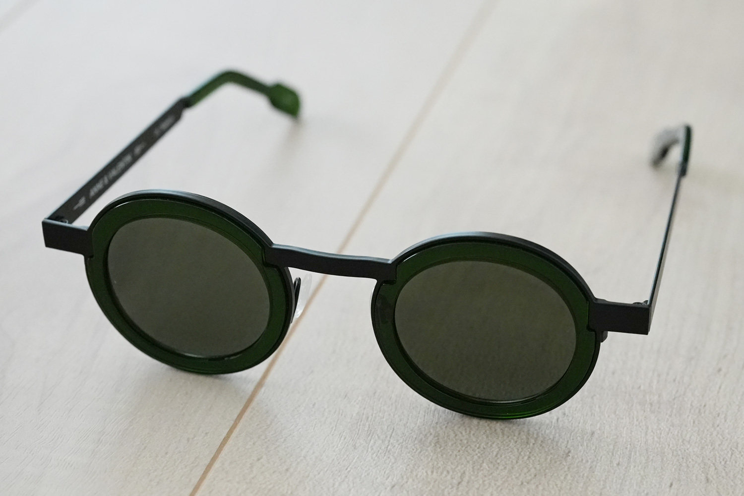 Anne et Valentin SMILER col.24D05