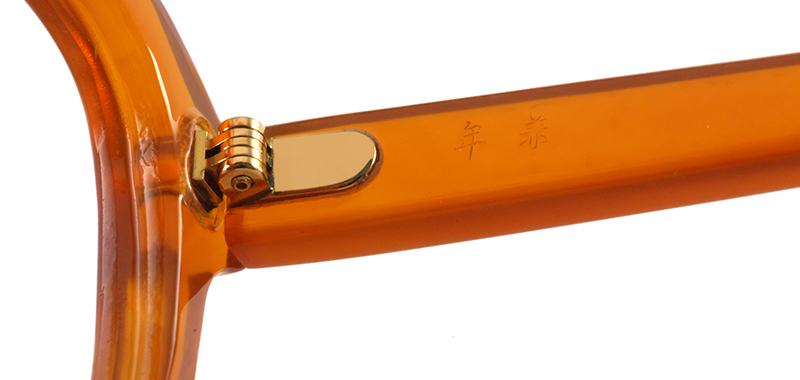 UM6502 オレンジ甲